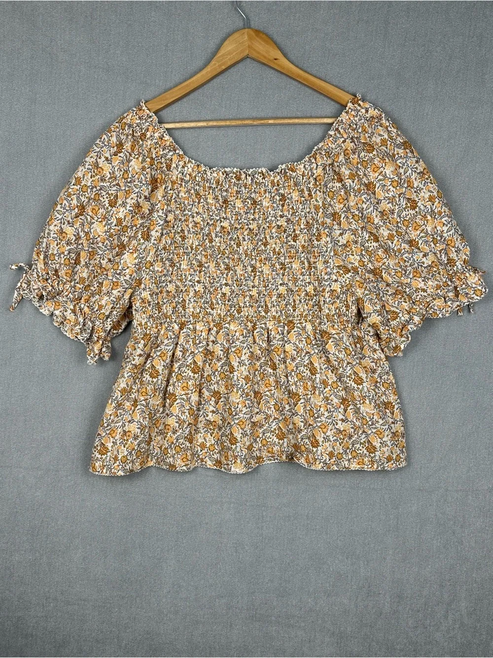 Old Navy Women Blouse XL Yellow Floral Peasant Puff Sleeve Elastic Ruffle